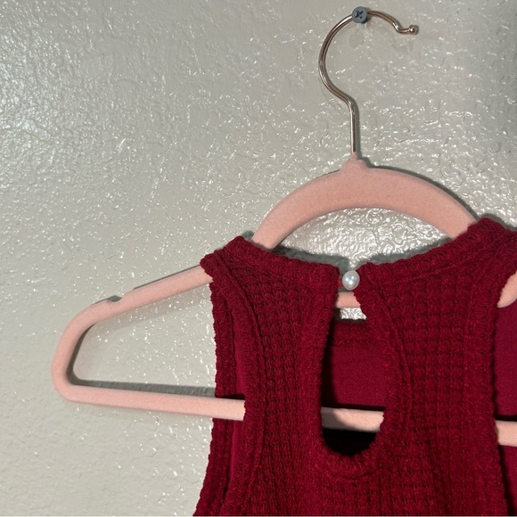 Red halter mini dress - Picture 7 of 9